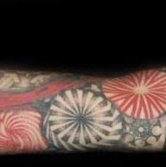 Meet your Posher, Cesar - Picture 1 of 1